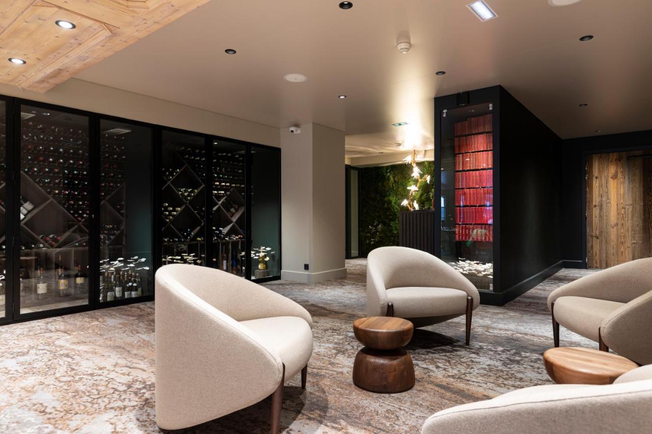 Hotel Le Chabichou Courchevel Bagian luar foto